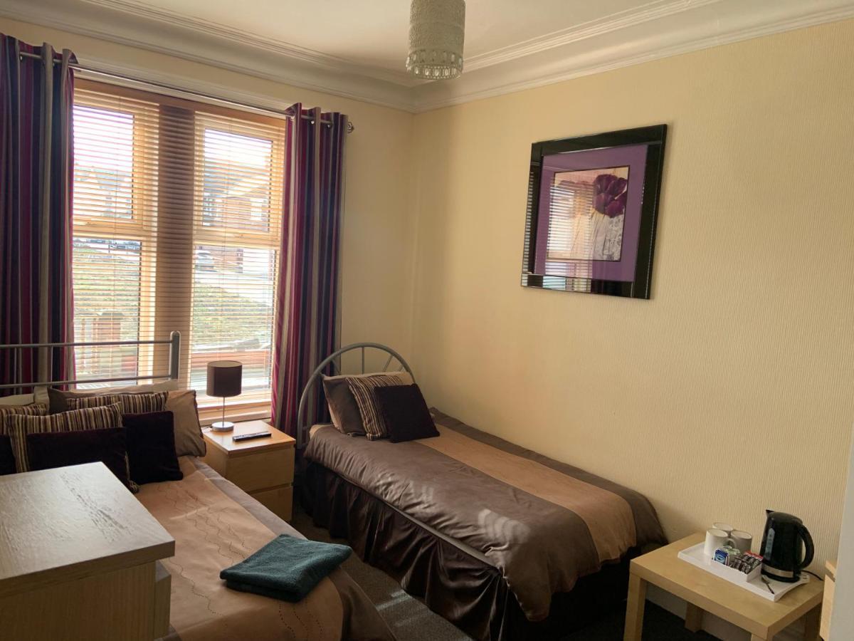 Melrose Guest House Whitley Bay Buitenkant foto