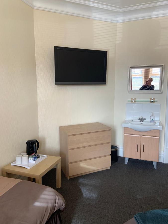 Melrose Guest House Whitley Bay Buitenkant foto